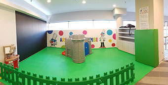 Children's area of the Flunch restaurant_1